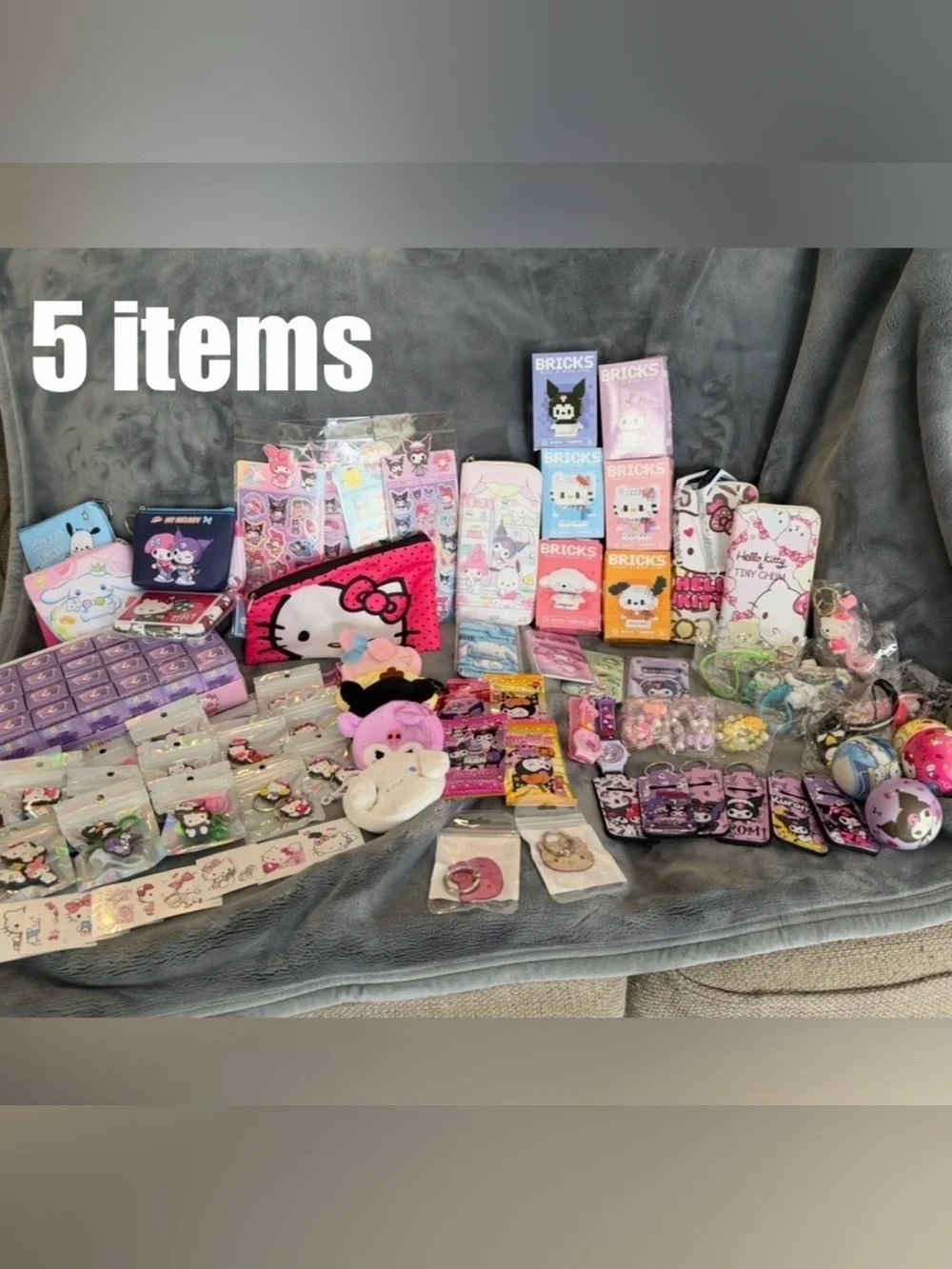 🩷🩷Sanrio MYSTERY BUNDLE w/ Hello Kitty Cherry Zippered Duffle Bag - Picture 8 of 12